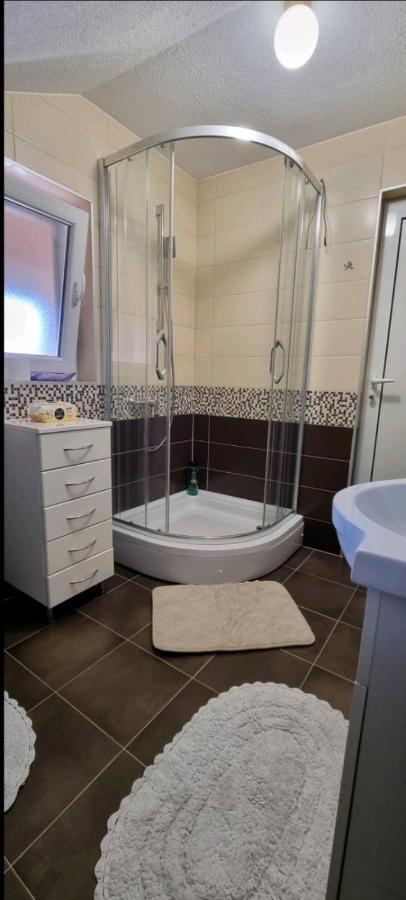 Apartman Avram Kotor Varos Kültér fotó